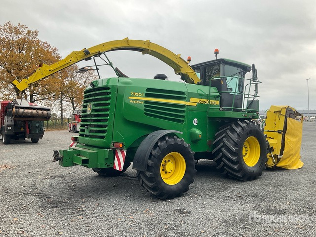 2009 John Deere 7350i ProDrive 4WD Forage Harvester - Forage harvester: picture 4 2009 John Deere 7350i ProDrive 4WD Forage Harvester - Forage harvester: picture 4