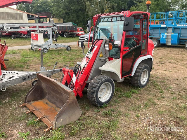 2016 Kramer 5035 (Inoperable) Wheel Loader - Wheel loader: picture 2 2016 Kramer 5035 (Inoperable) Wheel Loader - Wheel loader: picture 2