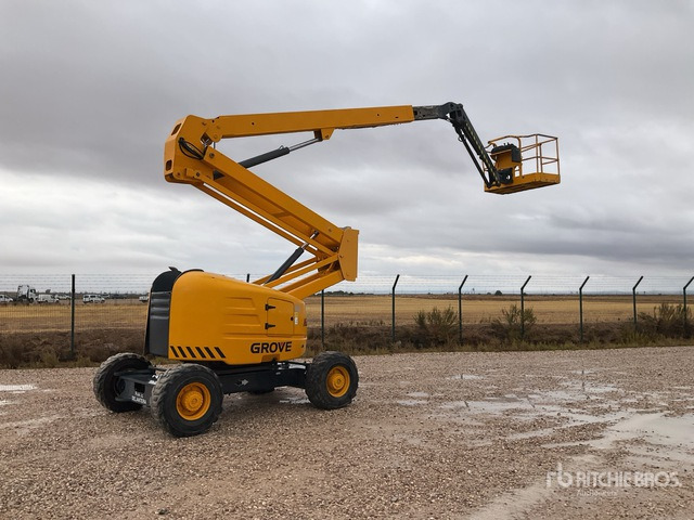2003 Grove A60J 4WD Diesel Articulating Boom Lift - Articulated boom: picture 1 2003 Grove A60J 4WD Diesel Articulating Boom Lift - Articulated boom: picture 1