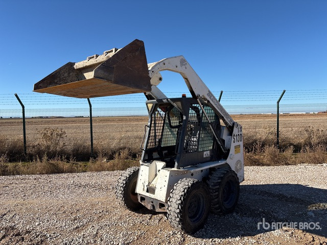 2005 Bobcat S130 Skid Steer Loader - Skid steer loader: picture 1 2005 Bobcat S130 Skid Steer Loader - Skid steer loader: picture 1