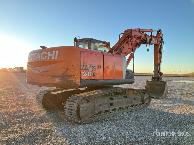 2008 Hitachi ZX240N-3 Series Tracked Excavator - Crawler excavator: picture 3 2008 Hitachi ZX240N-3 Series Tracked Excavator - Crawler excavator: picture 3