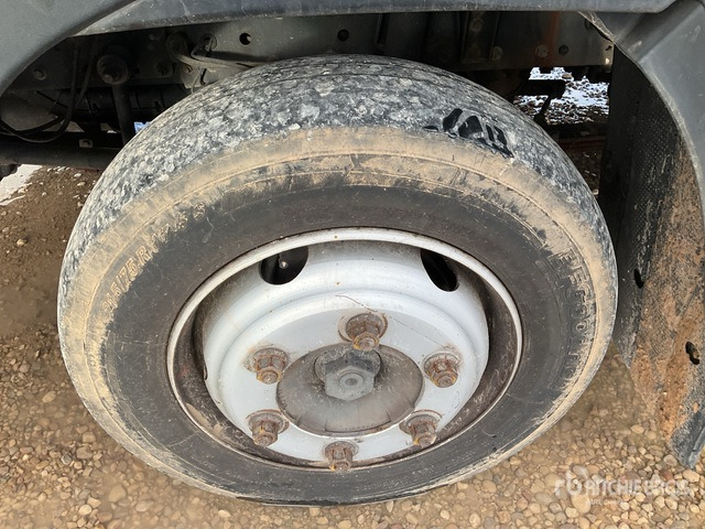 2012 Iveco Eurocargo 180 4x2 Van Truck - Box truck: picture 5 2012 Iveco Eurocargo 180 4x2 Van Truck - Box truck: picture 5