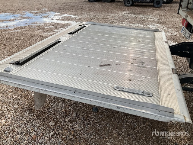 2012 Iveco Eurocargo 180 4x2 Van Truck - Box truck: picture 4 2012 Iveco Eurocargo 180 4x2 Van Truck - Box truck: picture 4