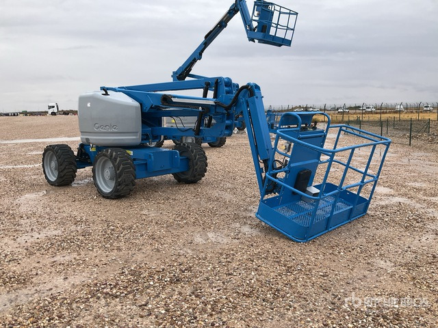 2013 Genie Z45/25J 4WD Diesel Articulating Boom Lift - Articulated boom: picture 3 2013 Genie Z45/25J 4WD Diesel Articulating Boom Lift - Articulated boom: picture 3