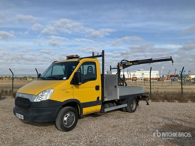 2013 Iveco 40C14G 1994 Hiab 015 1200 kg Straight ... Flatbed Truck with Crane - Dropside/ Flatbed truck: picture 2 2013 Iveco 40C14G 1994 Hiab 015 1200 kg Straight ... Flatbed Truck with Crane - Dropside/ Flatbed truck: picture 2