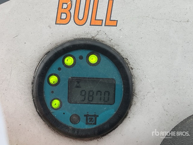 2014 Dec BULL4 Electric Tow Truck - Tow tractor: picture 3 2014 Dec BULL4 Electric Tow Truck - Tow tractor: picture 3