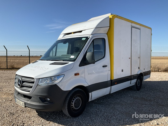 2020 Mercedes-Benz Sprinter 4x2 Refrigerated Truck - Refrigerator truck: picture 1 2020 Mercedes-Benz Sprinter 4x2 Refrigerated Truck - Refrigerator truck: picture 1