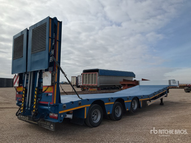 2021 Ozgul Trailer LW329 50 ton Tri/A Lowboy Trailer - Low loader trailer: picture 5 2021 Ozgul Trailer LW329 50 ton Tri/A Lowboy Trailer - Low loader trailer: picture 5