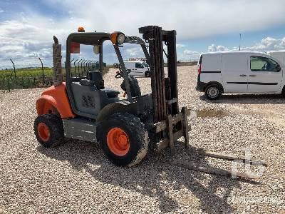 AUSA CH200 4x4 - Rough terrain forklift: picture 4 AUSA CH200 4x4 - Rough terrain forklift: picture 4