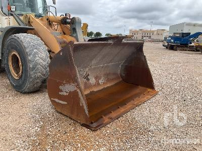 Wheel loader LIEBHERR L556: picture 7