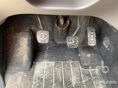 Panel van NISSAN NV200: picture 14