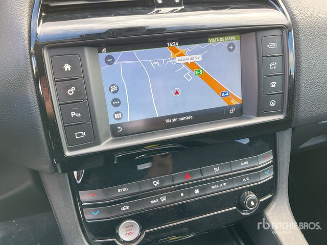 2016 Jaguar F Pace AWD SUV - Other machinery: picture 5 2016 Jaguar F Pace AWD SUV - Other machinery: picture 5