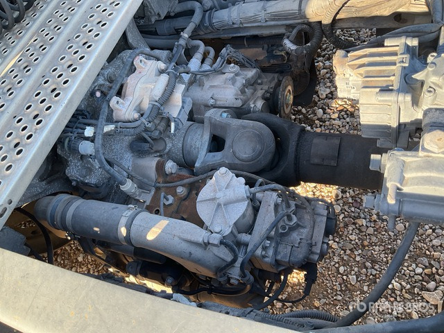 2015 Mercedes-Benz Actros 1845LS 4x2 S/A Sleeper Truck Tractor - Tractor unit: picture 4 2015 Mercedes-Benz Actros 1845LS 4x2 S/A Sleeper Truck Tractor - Tractor unit: picture 4