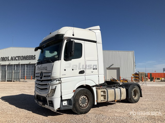 2016 Mercedes-Benz Actros 1851 LS 4x2 S/A Sleeper Truck Tractor - Tractor unit: picture 2 2016 Mercedes-Benz Actros 1851 LS 4x2 S/A Sleeper Truck Tractor - Tractor unit: picture 2