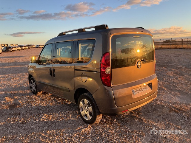 2012 Opel Combo Automobile - Van: picture 2 2012 Opel Combo Automobile - Van: picture 2