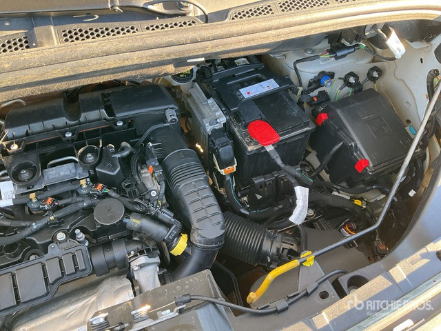 2020 Peugeot Partner Cargo Van - Van: picture 5 2020 Peugeot Partner Cargo Van - Van: picture 5