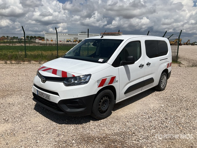 2020 Toyota Proace City Verso 5 Passenger Van - Van: picture 1 2020 Toyota Proace City Verso 5 Passenger Van - Van: picture 1