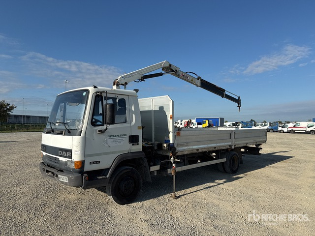 1996 DAF 150E2 PM 4622 2000 kg on 4x2 Flatbed Truck with Crane - Dropside/ Flatbed truck, Crane truck: picture 1 1996 DAF 150E2 PM 4622 2000 kg on 4x2 Flatbed Truck with Crane - Dropside/ Flatbed truck, Crane truck: picture 1