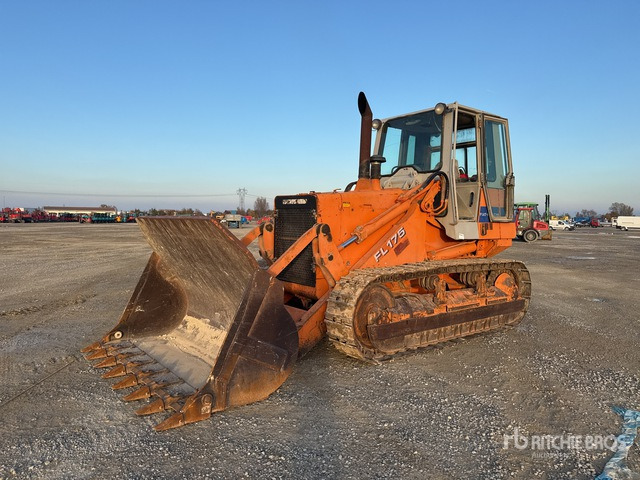 1996 Fiat-Hitachi FL175 Crawler Loader - Crawler loader: picture 1 1996 Fiat-Hitachi FL175 Crawler Loader - Crawler loader: picture 1