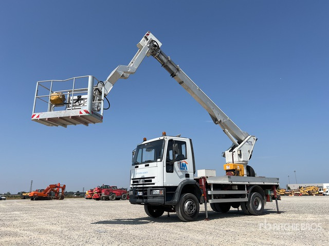 2000 Iveco Eurocargo 130E18 2000 Multitel Pagliero J322.200 ... Bucket Truck - Truck mounted aerial platform: picture 1 2000 Iveco Eurocargo 130E18 2000 Multitel Pagliero J322.200 ... Bucket Truck - Truck mounted aerial platform: picture 1