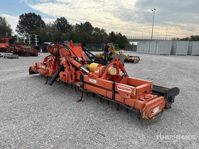 2004 Maschio Gaspardo Aquila 5000 5 m Harrow - Power harrow: picture 1 2004 Maschio Gaspardo Aquila 5000 5 m Harrow - Power harrow: picture 1