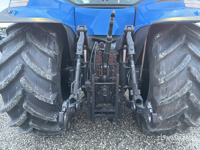 2007 New Holland 8040 4WD Tractor - Farm tractor: picture 4 2007 New Holland 8040 4WD Tractor - Farm tractor: picture 4