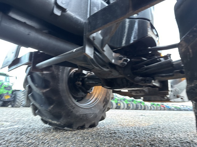 2007 New Holland 8040 4WD Tractor - Farm tractor: picture 5 2007 New Holland 8040 4WD Tractor - Farm tractor: picture 5