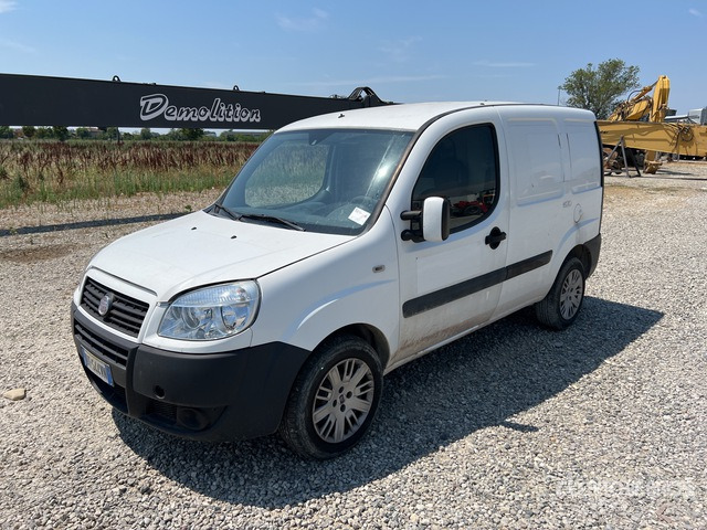 2008 Fiat Doblo (Inoperable) Van Truck - Panel van: picture 4 2008 Fiat Doblo (Inoperable) Van Truck - Panel van: picture 4