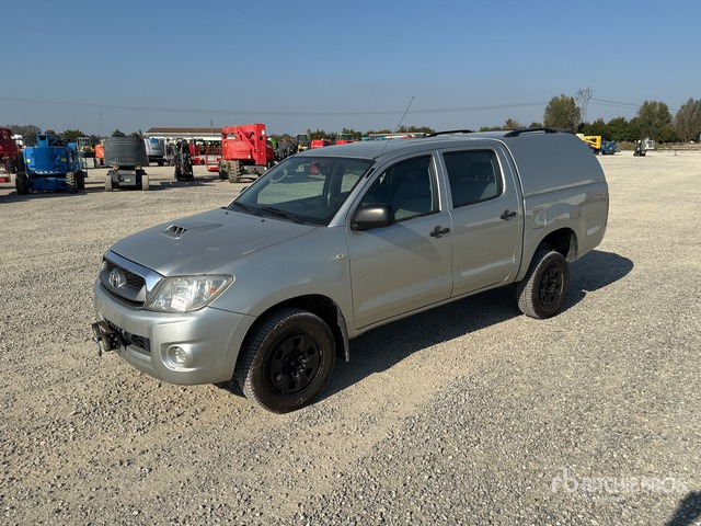 2010 Toyota Hylux 4x4 Crew Cab Pickup - Pickup truck: picture 1 2010 Toyota Hylux 4x4 Crew Cab Pickup - Pickup truck: picture 1