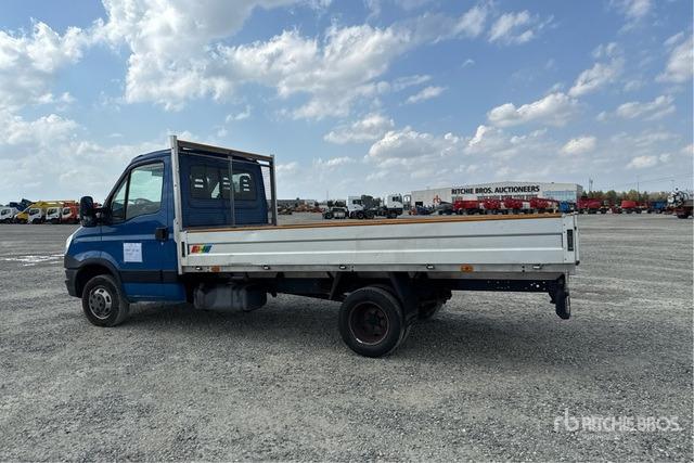 2015 Iveco Daily 35C11 Autocarro cassone fisso - Flatbed van: picture 2 2015 Iveco Daily 35C11 Autocarro cassone fisso - Flatbed van: picture 2
