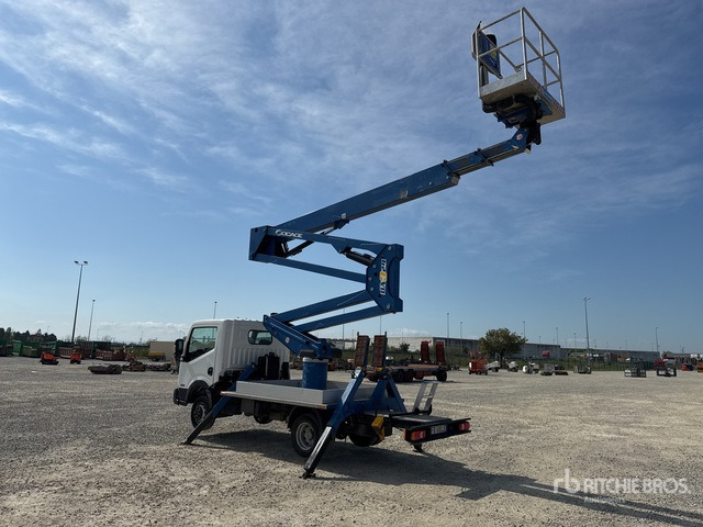 2016 Nissan Cabstar 35.12 2016 Socage DA324 EU5B 24 m on Bucket Truck - Truck mounted aerial platform: picture 3 2016 Nissan Cabstar 35.12 2016 Socage DA324 EU5B 24 m on Bucket Truck - Truck mounted aerial platform: picture 3