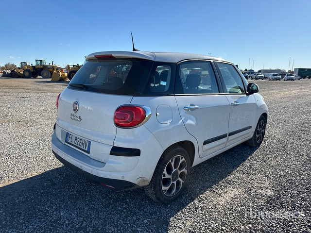 2017 Fiat 500L Automobile - Car: picture 4 2017 Fiat 500L Automobile - Car: picture 4
