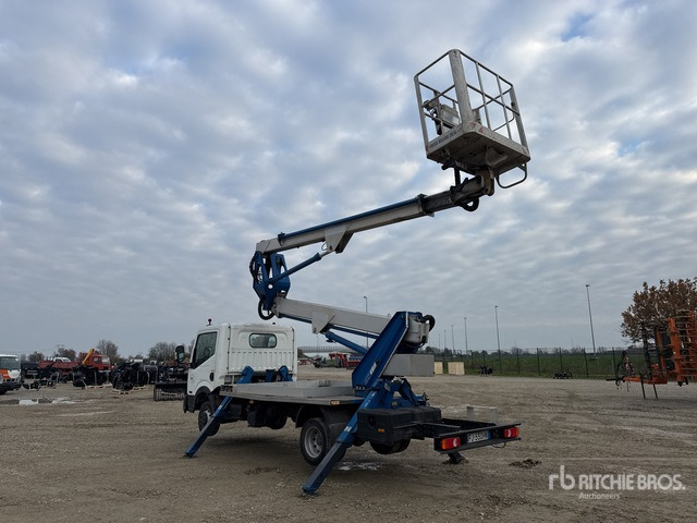 2017 Nissan Cabstar 35.13 2017 Multitel HX195 19 m on Bucket Truck - Truck mounted aerial platform: picture 2 2017 Nissan Cabstar 35.13 2017 Multitel HX195 19 m on Bucket Truck - Truck mounted aerial platform: picture 2