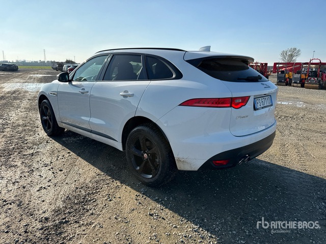 2018 Jaguar F-Pace 2.0d I4 132KW R-SPORT AWD SUV - SUV: picture 3 2018 Jaguar F-Pace 2.0d I4 132KW R-SPORT AWD SUV - SUV: picture 3