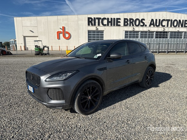 2020 Jaguar E Pace 2.0D I4 CHEQUERED FLAG AUTO 4WD SUV - SUV: picture 3 2020 Jaguar E Pace 2.0D I4 CHEQUERED FLAG AUTO 4WD SUV - SUV: picture 3