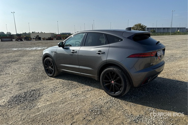 2020 Jaguar E Pace 2.0D I4 CHEQUERED FLAG AUTO 4WD SUV - SUV: picture 2 2020 Jaguar E Pace 2.0D I4 CHEQUERED FLAG AUTO 4WD SUV - SUV: picture 2