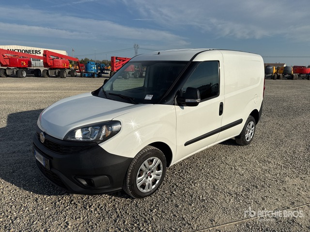 2021 Fiat Doblo CARGO CH1 LOUNGE 1.3 MJET 95CV ... Van Truck - Small van: picture 1 2021 Fiat Doblo CARGO CH1 LOUNGE 1.3 MJET 95CV ... Van Truck - Small van: picture 1