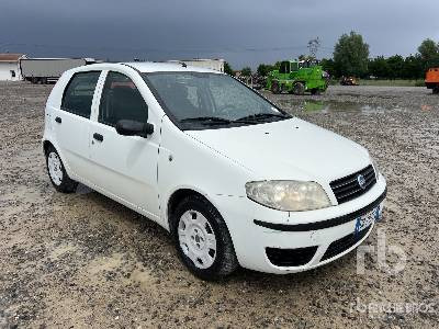 FIAT PUNTO - Car: picture 4 FIAT PUNTO - Car: picture 4