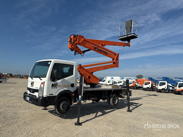 Nissan Cabstar 35.12 Piattaforma autocarrata - Truck mounted aerial platform: picture 2 Nissan Cabstar 35.12 Piattaforma autocarrata - Truck mounted aerial platform: picture 2