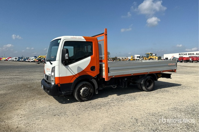 Nissan Cabstar NT400 Autocarro cassone fisso - Dropside/ Flatbed truck: picture 1 Nissan Cabstar NT400 Autocarro cassone fisso - Dropside/ Flatbed truck: picture 1