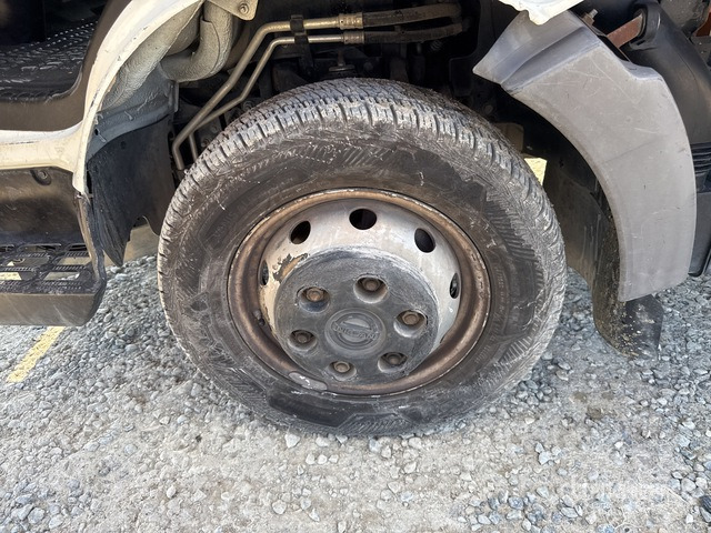 Nissan Cabstar NT400 Autocarro cassone fisso - Dropside/ Flatbed truck: picture 4 Nissan Cabstar NT400 Autocarro cassone fisso - Dropside/ Flatbed truck: picture 4