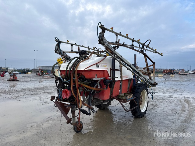 Polmac 1500 Pull-Type Sprayer - Trailed sprayer: picture 1 Polmac 1500 Pull-Type Sprayer - Trailed sprayer: picture 1