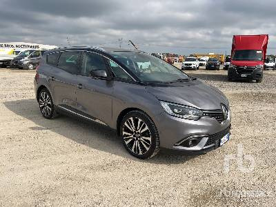 RENAULT GRAND SCENIC 7 Seats 1.7 BLUE INITIALE PARIS - Car: picture 5 RENAULT GRAND SCENIC 7 Seats 1.7 BLUE INITIALE PARIS - Car: picture 5