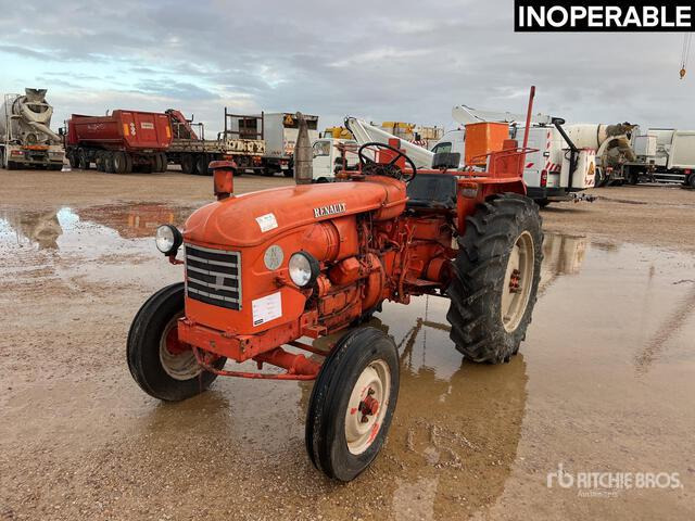 1962 Renault R7050NAL 4x4 Tracteur Agricole (Inoperable) 4WD Tractor - Farm tractor: picture 1 1962 Renault R7050NAL 4x4 Tracteur Agricole (Inoperable) 4WD Tractor - Farm tractor: picture 1