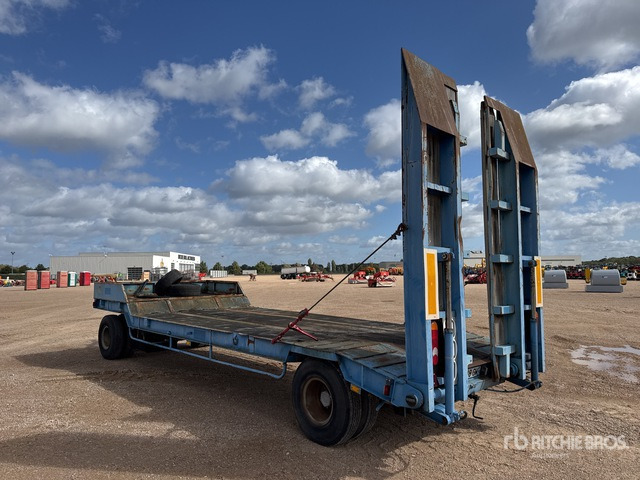 1985 Louault Original 14.53 t T/A Remorque Porte-Engi ... Lowboy Trailer - Low loader semi-trailer: picture 3 1985 Louault Original 14.53 t T/A Remorque Porte-Engi ... Lowboy Trailer - Low loader semi-trailer: picture 3