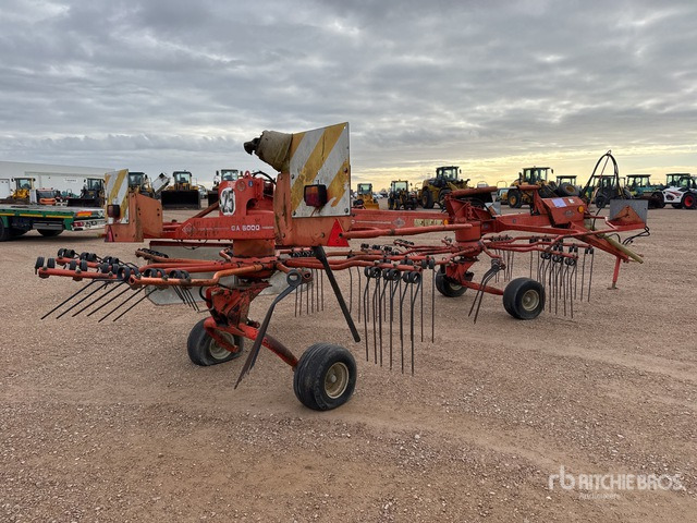 2000 Kuhn GA6000 6 m Semi-Mount 2 Rotor Andaineur Hay Rake - Tedder/ Rake: picture 3 2000 Kuhn GA6000 6 m Semi-Mount 2 Rotor Andaineur Hay Rake - Tedder/ Rake: picture 3