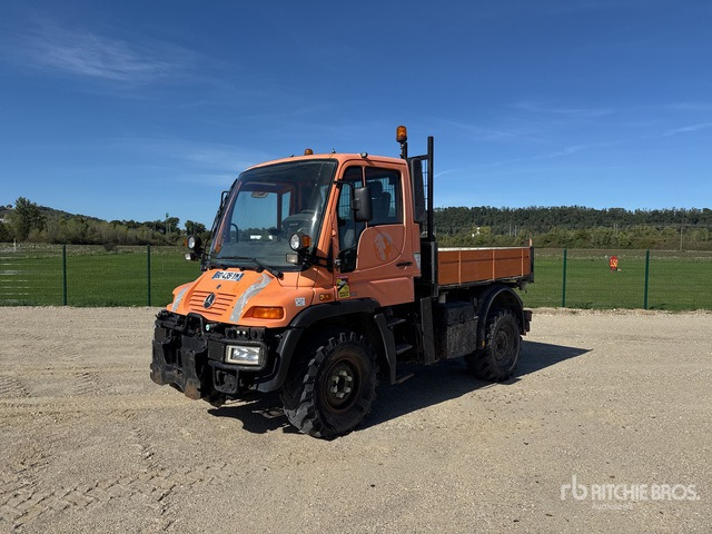 2000 Mercedes-Benz Unimog 405 U300 Camion Benne S/A Dump Truck - Tipper: picture 3 2000 Mercedes-Benz Unimog 405 U300 Camion Benne S/A Dump Truck - Tipper: picture 3