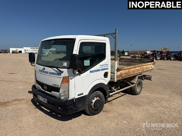 2008 Nissan Cabstar 35.13 Camion Benne (Inoperable) Dump Truck: Light Duty - Tipper: picture 2 2008 Nissan Cabstar 35.13 Camion Benne (Inoperable) Dump Truck: Light Duty - Tipper: picture 2