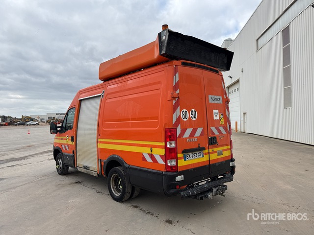 2011 Iveco 50C15 4x2 Vehicule Utilitaire Van Truck - Box truck: picture 2 2011 Iveco 50C15 4x2 Vehicule Utilitaire Van Truck - Box truck: picture 2