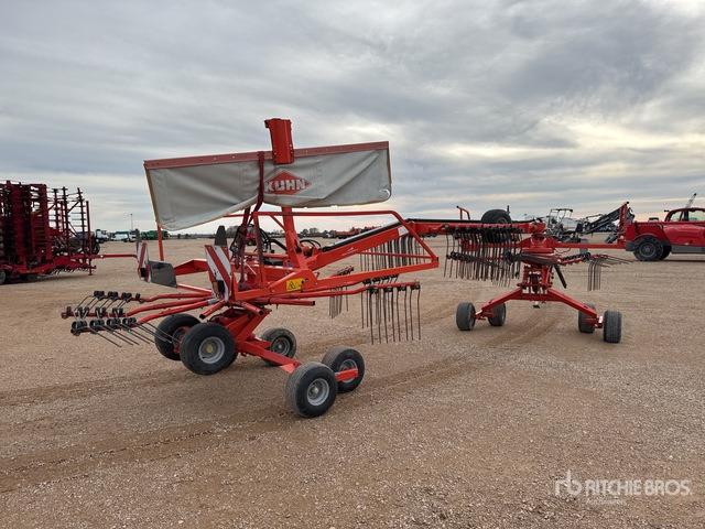 2012 Kuhn GA 7932 7.9 m Semi-Mount 2 Rotor Andaineur Hay Rake - Tedder/ Rake: picture 3 2012 Kuhn GA 7932 7.9 m Semi-Mount 2 Rotor Andaineur Hay Rake - Tedder/ Rake: picture 3